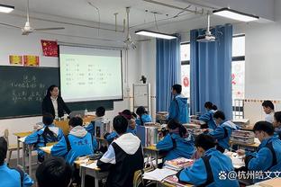 马特拉齐：齐达内要给我球衣我说更喜欢他姐，从那以后没再见过他